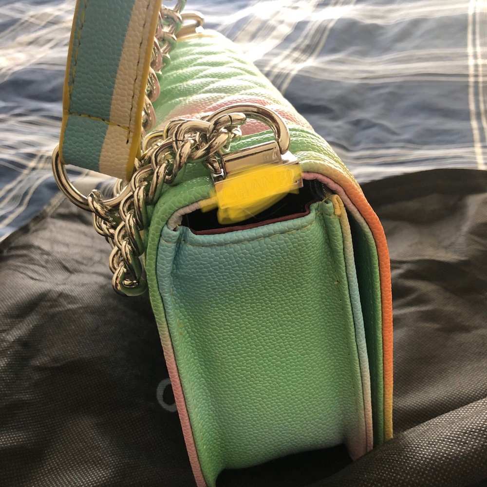 Designer style rainbow bag - Picture 3 of 6